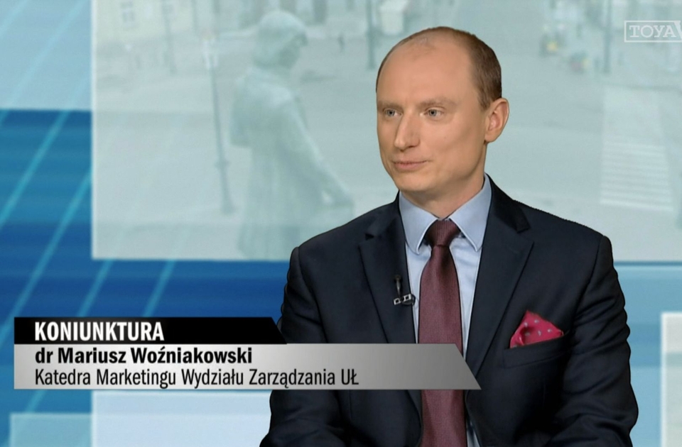 Screen z wystąpienia eksperta w telewizji